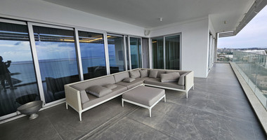 For rent Luxurious Sea Front Three Bedroom Apartment With Amazing View