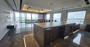 For rent Luxurious Sea Front Three Bedroom Apartment With Amazing View