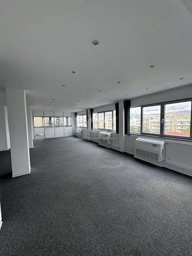 Top floor Office space available in the City Centre of Limassol