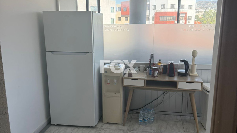 Office 83 m² for rent in Agios Theodoros, Paphos, Cyprus