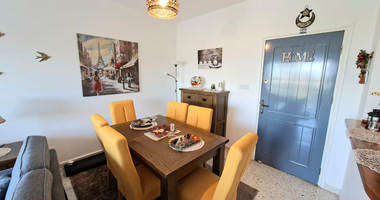 For sale Bedroom Apartment for Sale in Universal Paphos | Pool | Walk to Beach | Fully Furnished