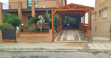 Three bedroom pet friendly house available for rent in Mouttagiaka Limassol