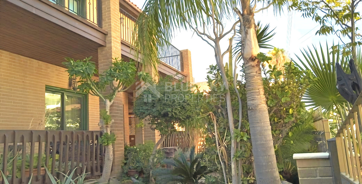 Three bedroom pet friendly house available for rent in Mouttagiaka Limassol