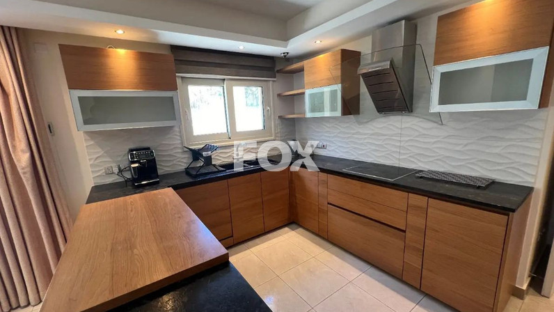 Коммерческая недвижимость 550 м² в аренду в Germasogeia, Limassol, Cyprus