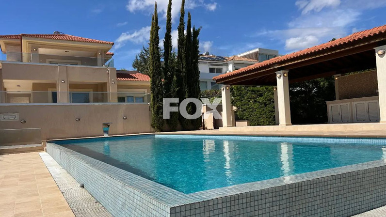 Коммерческая недвижимость 550 м² в аренду в Germasogeia, Limassol, Cyprus