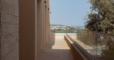 Exclusive Seven-Bedroom Luxury Villa for Rent in Germasogeia