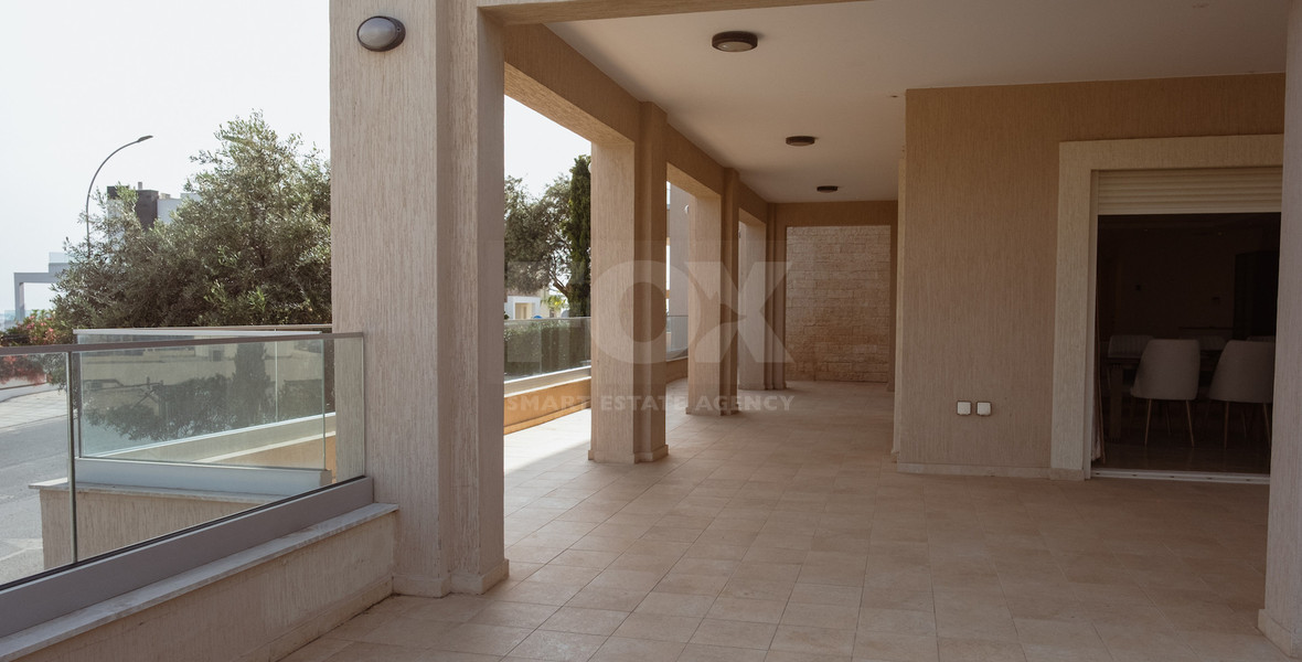 Exclusive Seven-Bedroom Luxury Villa for Rent in Germasogeia