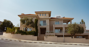 Exclusive Seven-Bedroom Luxury Villa for Rent in Germasogeia