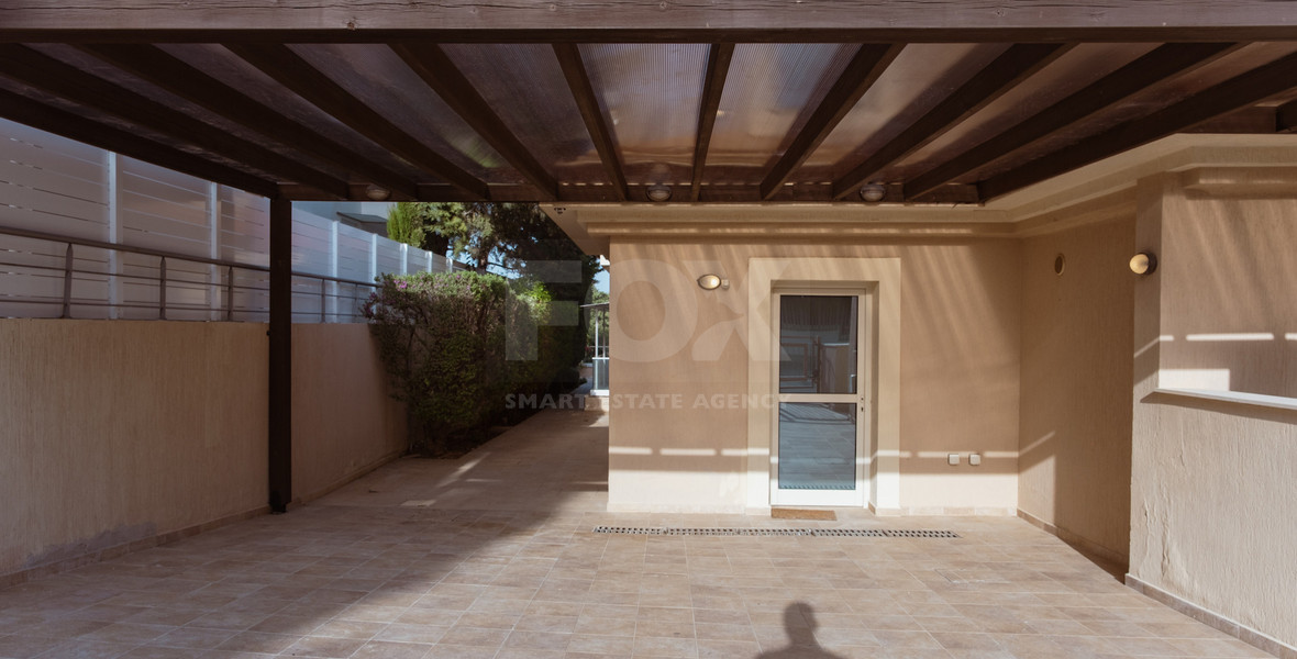 Exclusive Seven-Bedroom Luxury Villa for Rent in Germasogeia