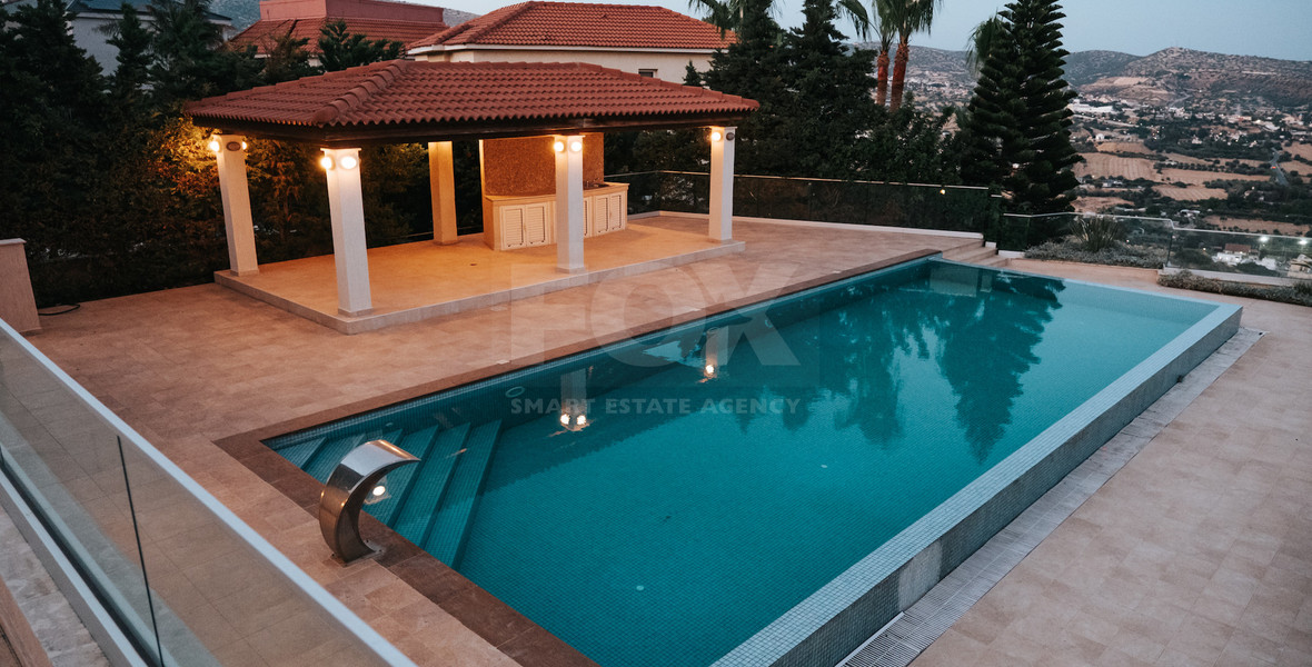 Exclusive Seven-Bedroom Luxury Villa for Rent in Germasogeia