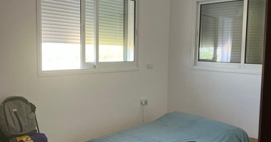 Four bedroom ground floor house in Pano Polemidia for rent , Limassol