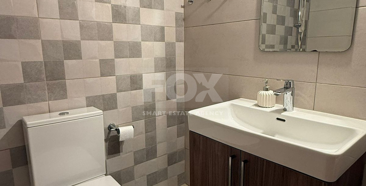 Four bedroom ground floor house in Pano Polemidia for rent , Limassol