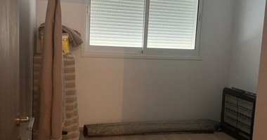 Four bedroom ground floor house in Pano Polemidia for rent , Limassol