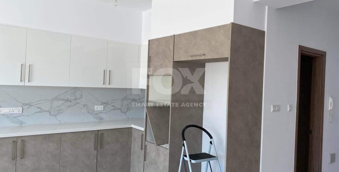 Four bedroom ground floor house in Pano Polemidia for rent , Limassol