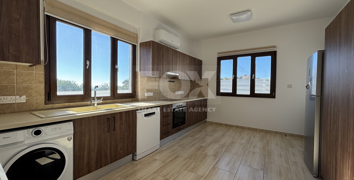 For Rent Modern Four Bedroom House in Pissouri with Sea View