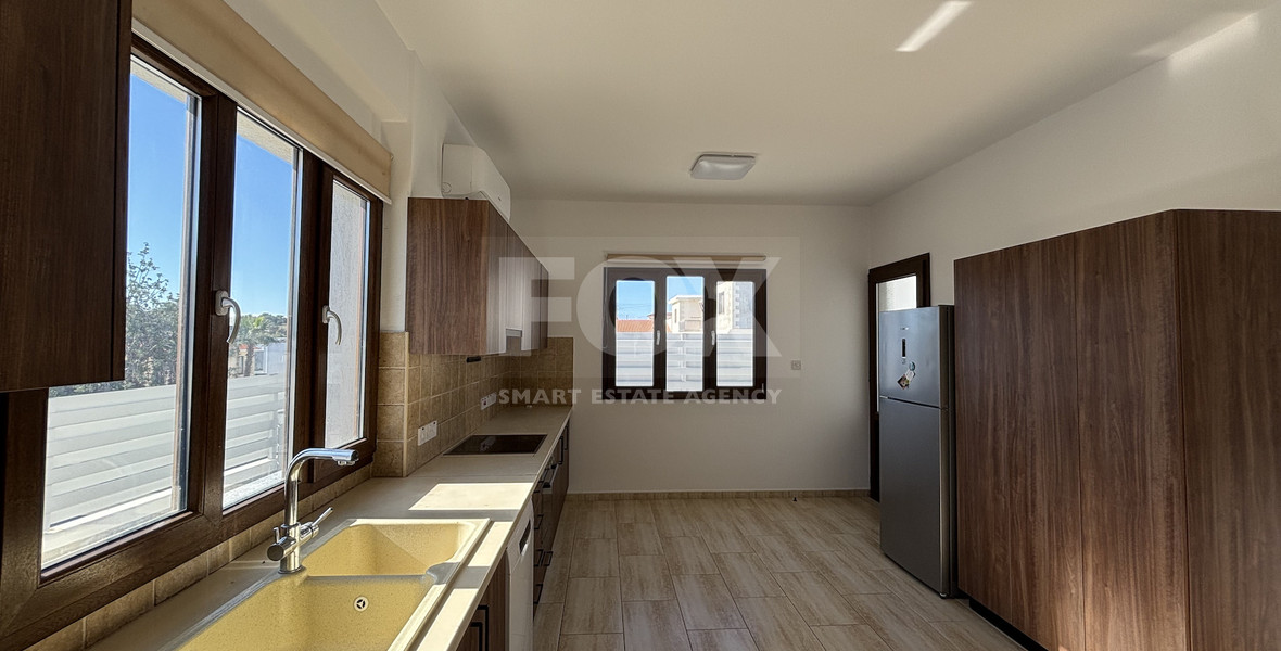 For Rent Modern Four Bedroom House in Pissouri with Sea View