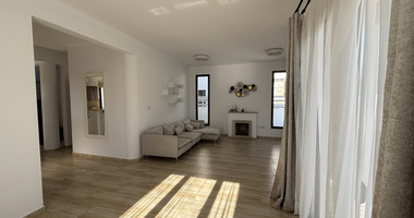 For Rent Modern Four Bedroom House in Pissouri with Sea View