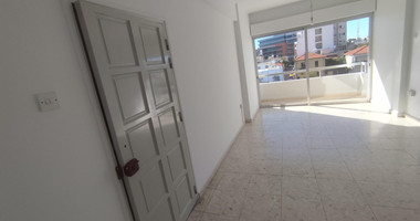 Office for rent in Agia Zoni, Limassol