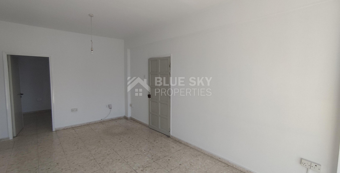 Office for rent in Agia Zoni, Limassol