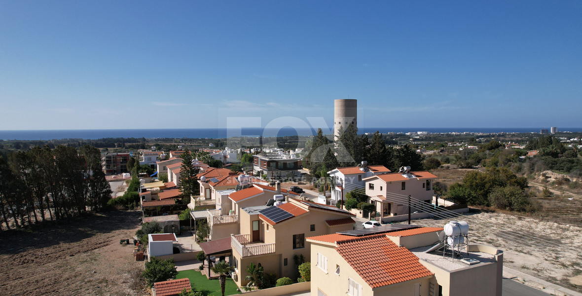 Buy a Three-Bedroom Villa in Geroskipou – Contemporary Design and Outdoor Living