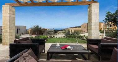 Great offer for sale,  two Bedroom Apartment fully furnished with Sea Views in Chloraka, Paphos.