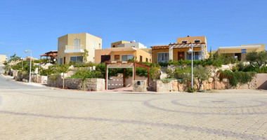 Great offer for sale,  two Bedroom Apartment fully furnished with Sea Views in Chloraka, Paphos.