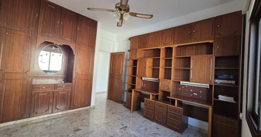 Three bedroom unfurnished upper house for rent in Agios Spyridonas