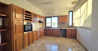 Three bedroom unfurnished upper house for rent in Agios Spyridonas