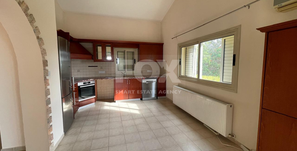 Spacious Sea View villa with private swimming pool for rent , in Mesogi , Paphos