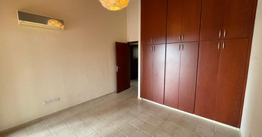 Spacious Sea View villa with private swimming pool for rent , in Mesogi , Paphos