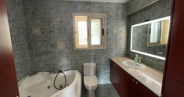 Spacious Sea View villa with private swimming pool for rent , in Mesogi , Paphos