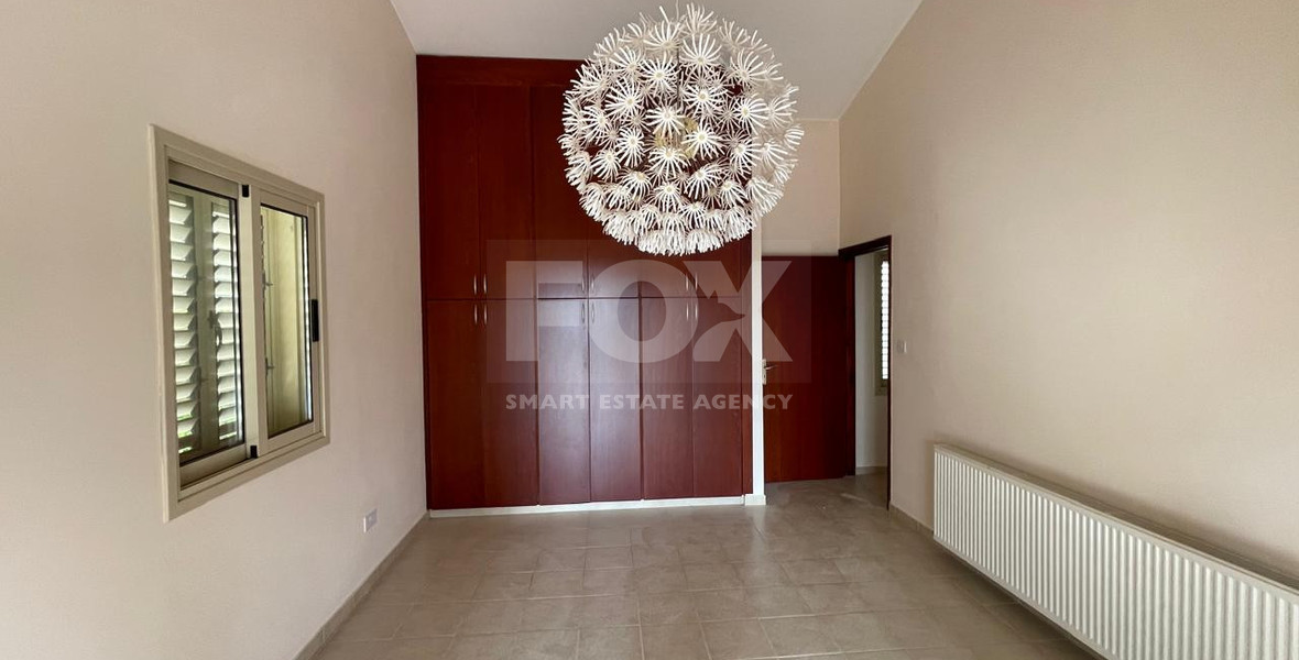 Spacious Sea View villa with private swimming pool for rent , in Mesogi , Paphos