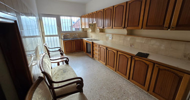 Spacious Three Bedroom House for Rent  In Monovolikos (Kato polemidia)