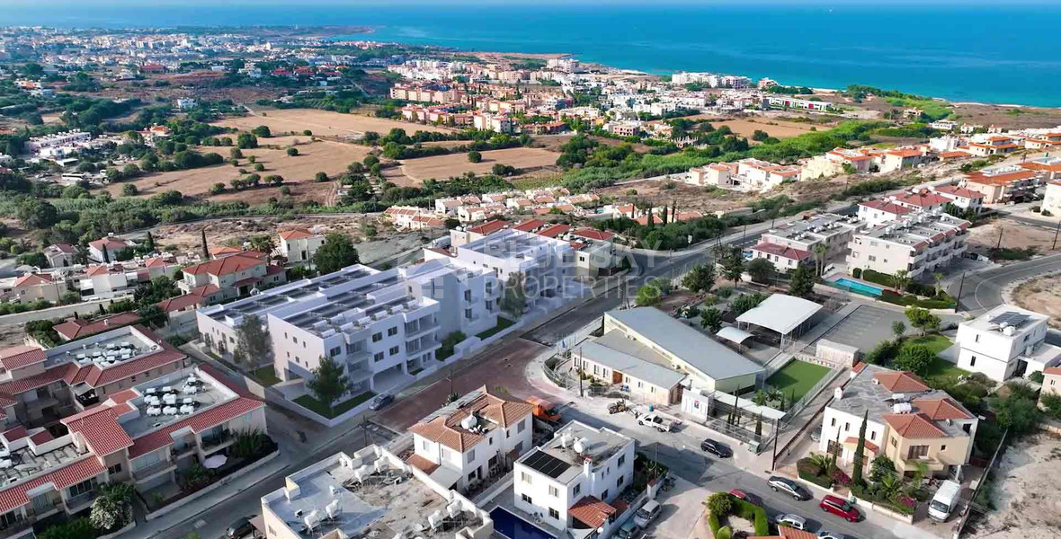New Three-Bedroom Apartment in Sought-After Chloraka Area, Paphos , for sale