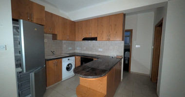 Fully Furnished Top Floor Apartment in Pafos, for rent