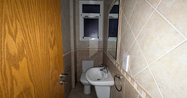 Fully Furnished Top Floor Apartment in Pafos, for rent