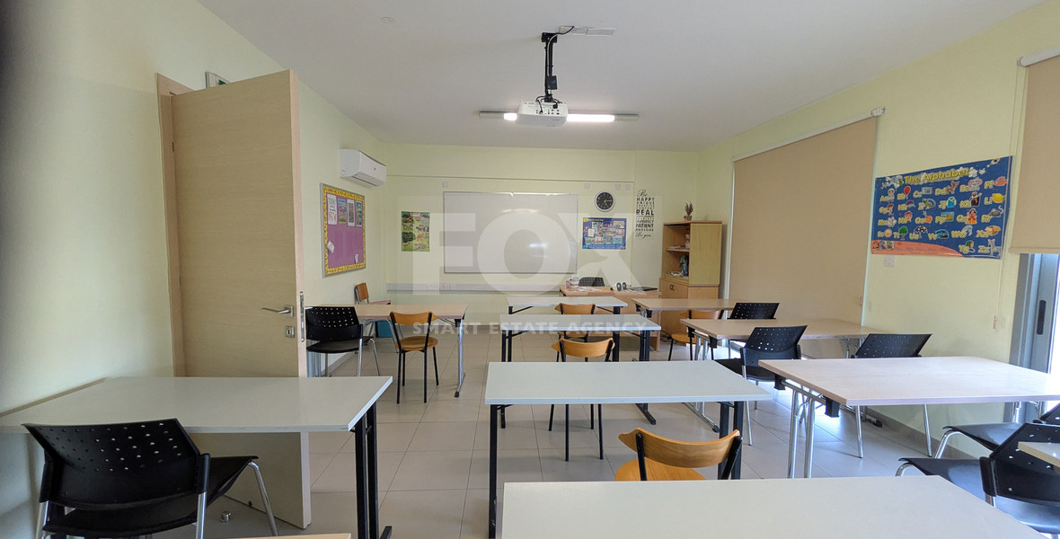 Partially Furnished Office For Rent in Geroskipou