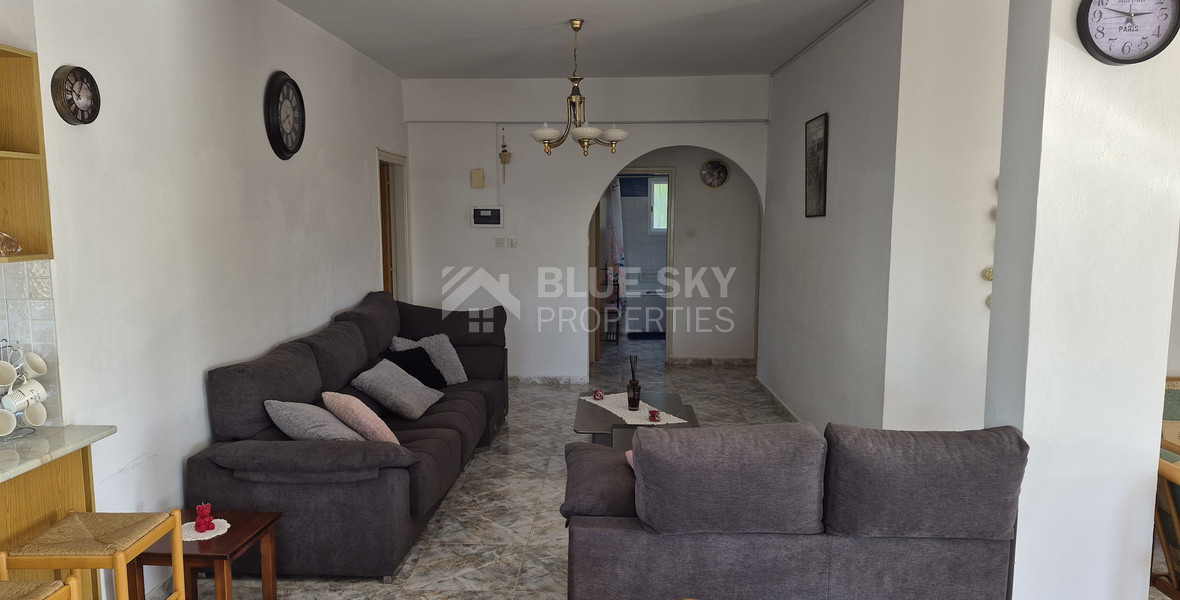 Modern  three Bedroom Apartment in Spacious Peyia Area, for rent