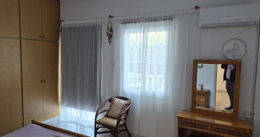 Modern  three Bedroom Apartment in Spacious Peyia Area, for rent