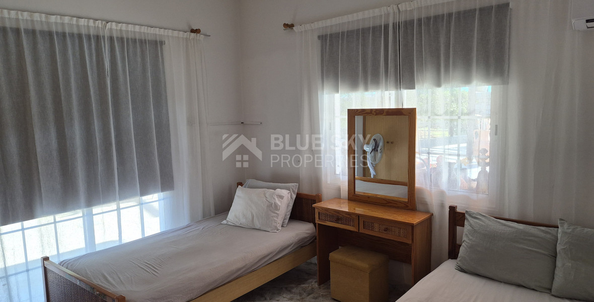 Modern  three Bedroom Apartment in Spacious Peyia Area, for rent