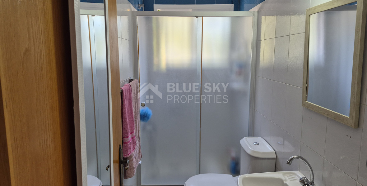 Modern  three Bedroom Apartment in Spacious Peyia Area, for rent