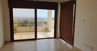 Modern two-bedroom Apartment for rent in Pissouri with Communal Pool and Sea View