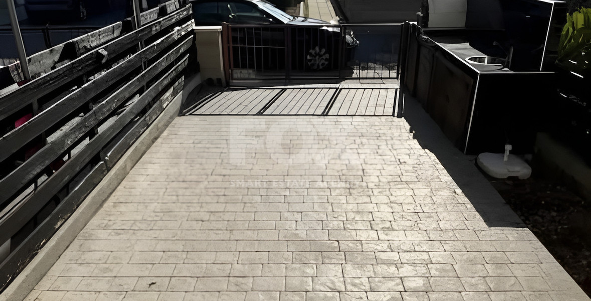 Two Bedroom Maisonette in Gated Complex in Mandria, for rent