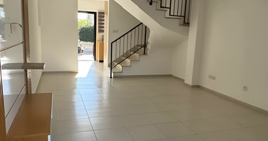 Two Bedroom Maisonette in Gated Complex in Mandria, for rent