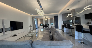 RENT LUXURY FURNISHED 4 BEDROOM BUNGALOW FULLY EQUIPPED THROUGHOUT WITH LARGE SWIMMING POOL AND BBQ AREAS.