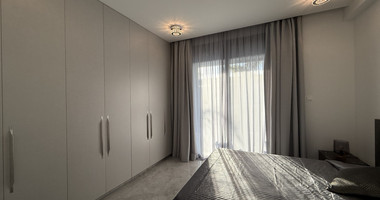 RENT LUXURY FURNISHED 4 BEDROOM BUNGALOW FULLY EQUIPPED THROUGHOUT WITH LARGE SWIMMING POOL AND BBQ AREAS.