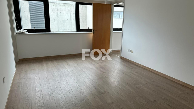 Office 113 m² for rent in Pafos, Paphos, Cyprus