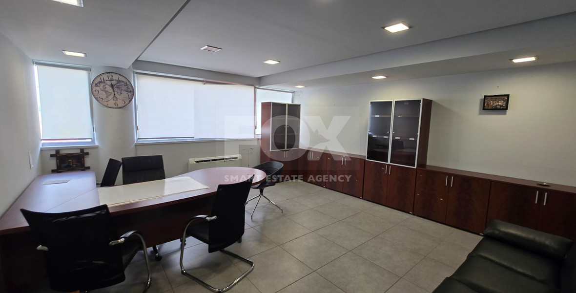 Spacious 500m2 Office in Tsiflikoudia For Rent