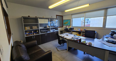 Spacious 500m2 Office in Tsiflikoudia For Rent
