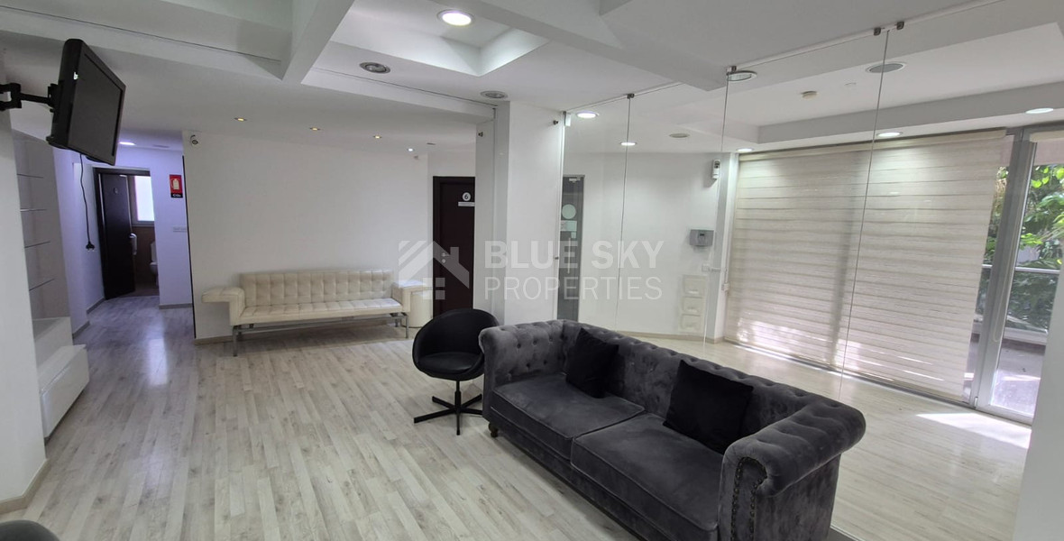 Office for Rent Agia Filaxi Spacious and Bright